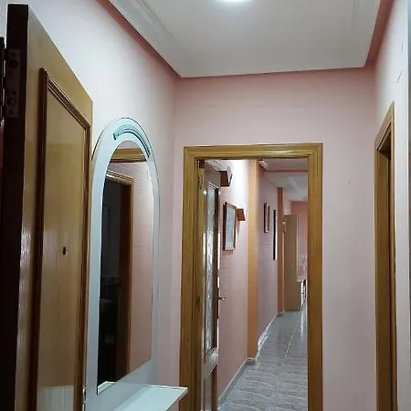 Homely Capitán *
